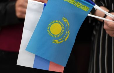«Тайные переговоры России с Казахстаном. Спорные контракты в рамках СВО»: INSIDER BLACK