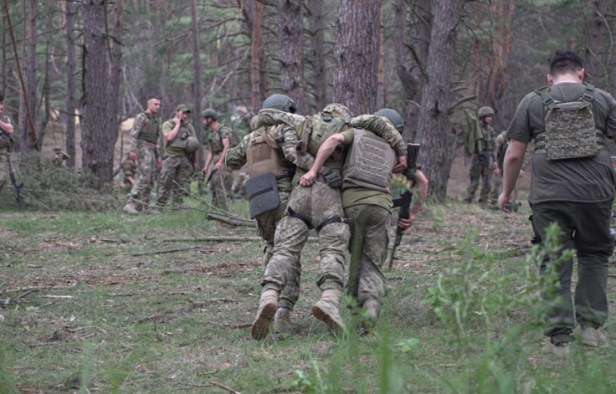 Жителей заставляли копать окопы, а ВСУ прикрывались мирными: бойцы «Востока» рассказали шокирующую правду из Приволья Жителей заставляли копать окопы, а ВСУ прикрывались мирными: бойцы «Востока» рассказали шокирующую правду из Приволья