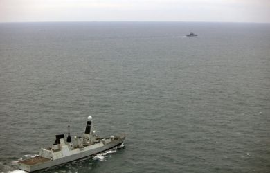 На грани провокации: русский эсминец 48 часов держал НАТО в напряжении у границ Британии