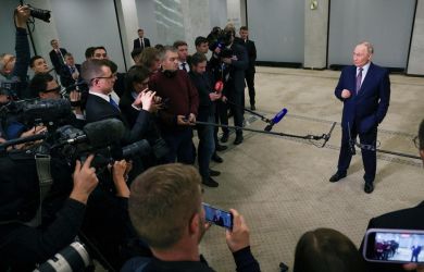 «Ну, наконец-то! Кто-то сказал Путину, что ему надо делать»: военный эксперт. «Конфликт должен был закончиться за неделю