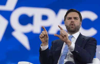 «Теперь он ходит в костюмах»: Вэнс — о «воспитании» Зеленского