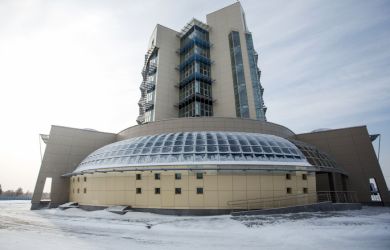 «Возвращаемся в "святые 90-е, когда Чубайс с друзьями пилили энергетику"»: Колясников об отключении света на космодроме