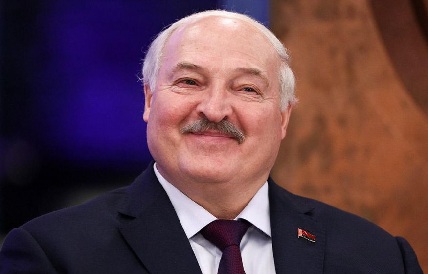 «Обеспечим достойную жизнь»: Лукашенко зазывает украинцев в Беларусь «Обеспечим достойную жизнь»: Лукашенко зазывает украинцев в Беларусь