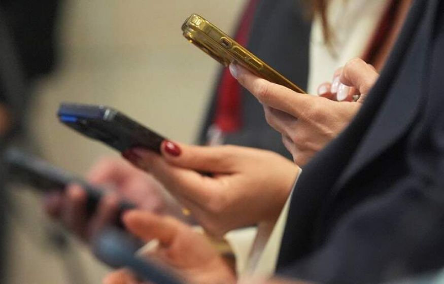 Пошли по пути США. В России вводят новое правило использования сим-карт. Подробности Пошли по пути США. В России вводят новое правило использования сим-карт. Подробности