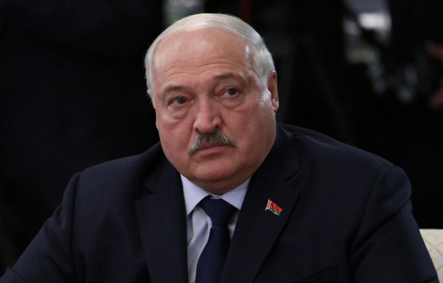 Лукашенко отказался от российских ракет. В чем дело?