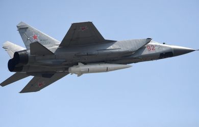 Что будет с интернетом в 2026? Пенсионерка толкнула на рельсы ребенка. Украина пыталась угнать МиГ-31: главное к утру