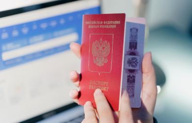 Как РФ ответит на запрет Европы выдавать многократные визы россиянам? В ГД предположили