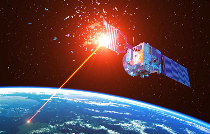 «Космос — арена для войн будущего»: Макрон сделал шокирующее предсказание