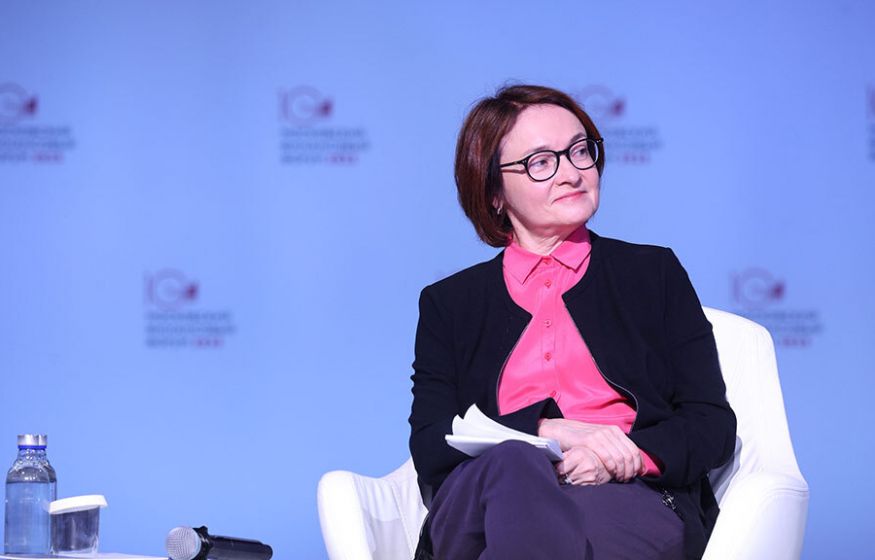 Рубль на свободе: как плавающий курс спас экономику от санкционных ударов