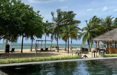 Россияне не могут покинуть Шри-Ланку из-за шторма — 56 местных погибли, 20 пропали без вести