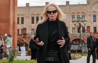 «Ситуация "Лариса Долина" не повторится»: Воронежцы используют имя певицы, чтобы гарантировать честность сделок