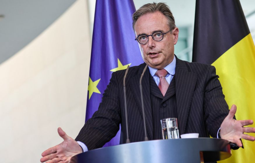 Премьер Бельгии: «Кто готов рискнуть и украсть активы России?» Премьер Бельгии: «Кто готов рискнуть и украсть активы России?»