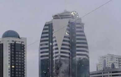 Утро в Чечне: Грозный-Сити под атакой: взрыв снёс этажи, введён режим «Ковер»