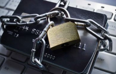 Массовые блокировки счетов: малый бизнес загибается. Где искать спасение?