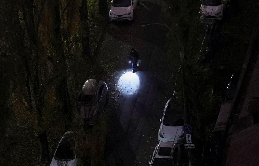 «Киев во тьме. Блэкаут как никогда близко. Запчастей осталось на два три удара»: Подоляка «Киев во тьме. Блэкаут как никогда близко. Запчастей осталось на два три удара»: Подоляка