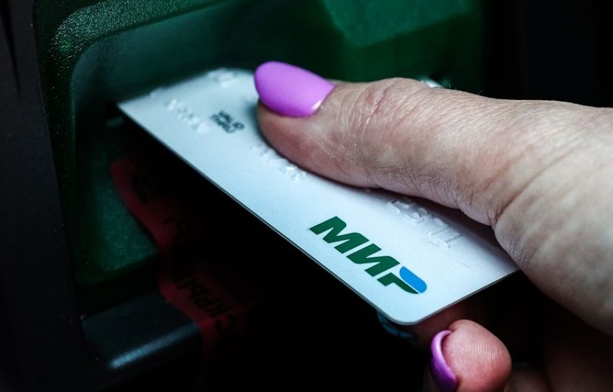 Конец анонимности переводов: Госдума дала Росфинмониторингу доступ к «Мир» и СБП