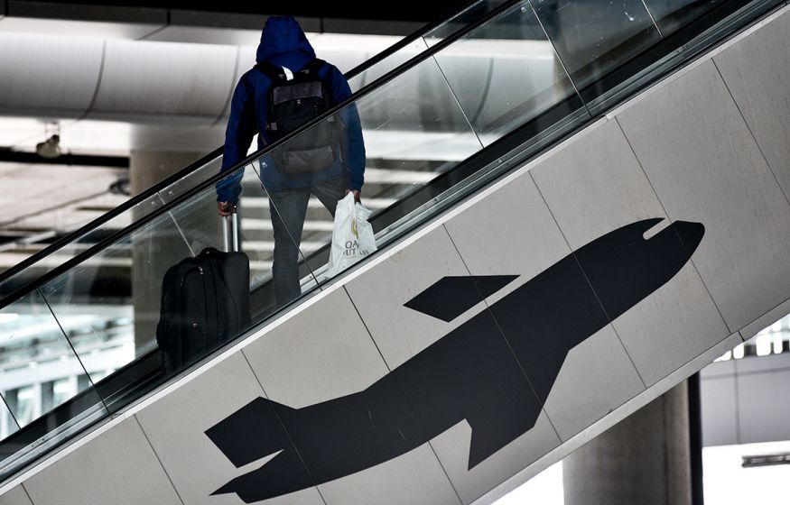 «Заморозить средства, запретить бизнес и брать кредиты в России»: в Госдуме взялись за  скрывающихся за границей россиян