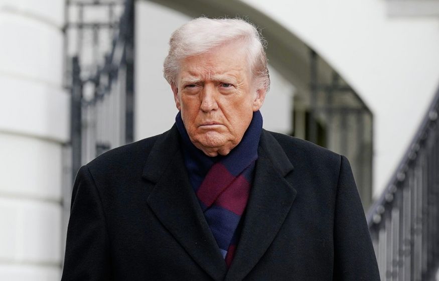 Срочное обращение Трампа к нации ждут не зря. О чём могли не рассказать в Белом Доме?