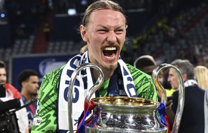 Рождение новой легенды: Сафонов помог ПСЖ впервые выиграть Межконтинентальный кубок Рождение новой легенды: Сафонов помог ПСЖ впервые выиграть Межконтинентальный кубок