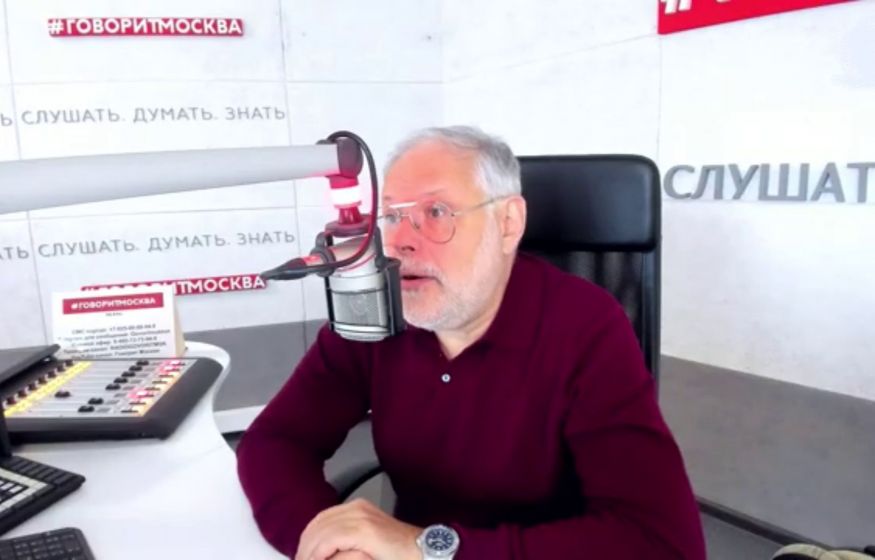 Хазин раскрыл тайну: Трамп сближается с Россией из-за бизнеса — Китай в бешенстве!