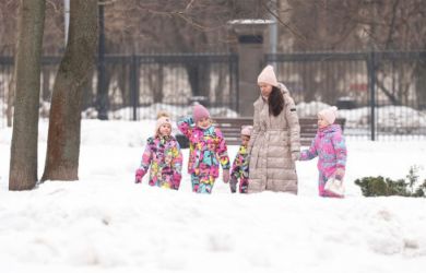 Эксперт назвала трудовую льготу для многодетных родителей