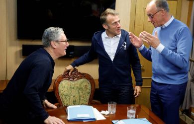 «Ударил ножом в спину: Макрон не даст Германии стать великой»: эксперт