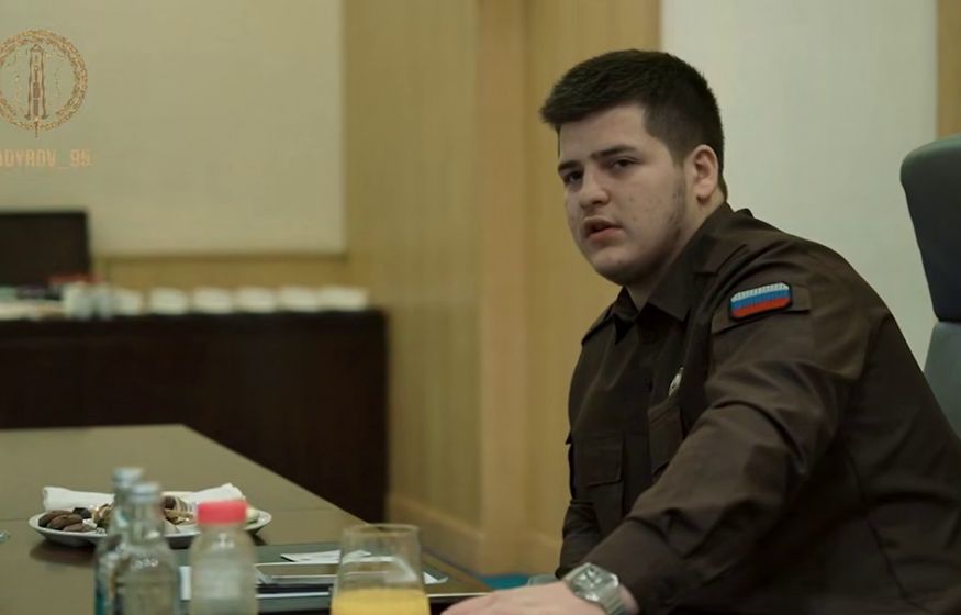 Готовься клоун. Финал твой близок. Мы скоро привезем тебя в Грозный: Адам Кадыров обратился к Зеленскому