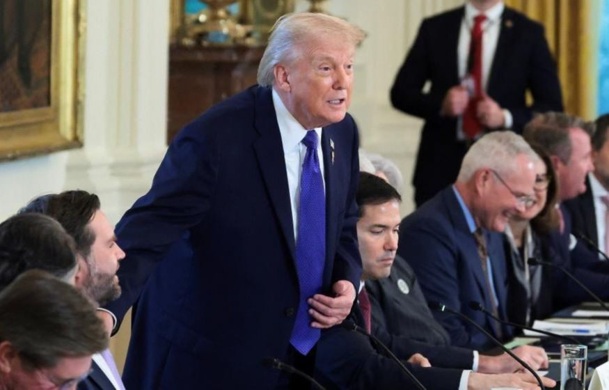 Трамп грозит бомбить Мексику картели, но Рубио уже договаривается: фентанил и оружие под ударом