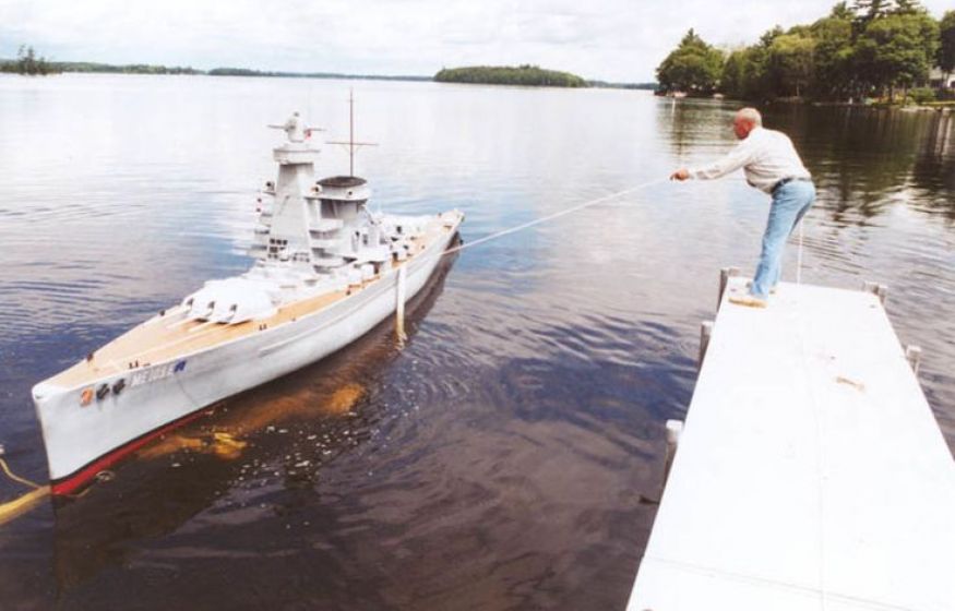 С барского плеча: Литва дарит Киеву «весь флот» (один списанный буксир)