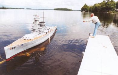 С барского плеча: Литва дарит Киеву «весь флот» (один списанный буксир)