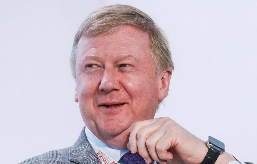 Русские платят беглому олигарху пенсию. Он получает сотни миллионов. Почему закон не действует? Русские платят беглому олигарху пенсию. Он получает сотни миллионов. Почему закон не действует?