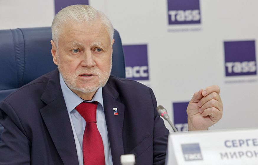 «Трижды платим за ЖКХ»: Миронов против высасывания денег из россиян