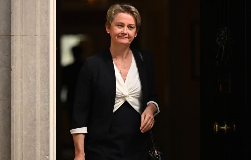 Лондон плюёт на Париж и Рим: «Путин не сядет за стол переговоров» — Купер