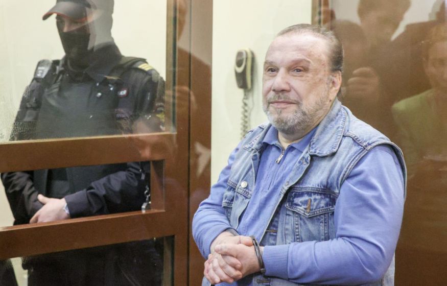 Батурин в 3-й раз избежал колонии за 14 млрд, а пьяный воришка игрушек сядет на 2 года? Колясников про несправедливость