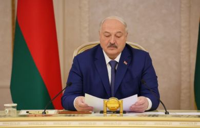 Беларусь начала внезапную масштабную проверку армии: «Батька» лично контролирует. К чему готовится Лукашенко?