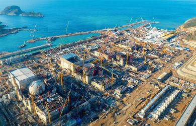 Гурулев бьет тревогу. На переселение из ветхого жилья денег нет, зато НА АЭС для Турции за 2 трлн средства нашлись