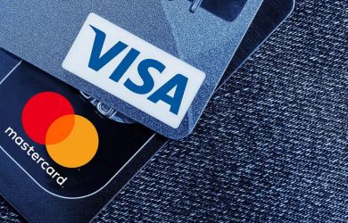 Россия прощается с Visa и Mastercard: правительство готовится выводить устаревшие карты