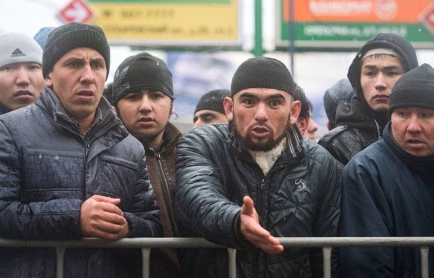 Мигрант в шоке от нашествия ваххабитов: удивительная встреча в такси Мигрант в шоке от нашествия ваххабитов: удивительная встреча в такси