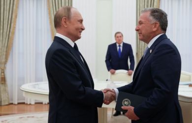 Путин принимает спецпосланников Трампа в Кремле. Прорыв по Украине и активам — что решат Уиткофф и Кушнер?