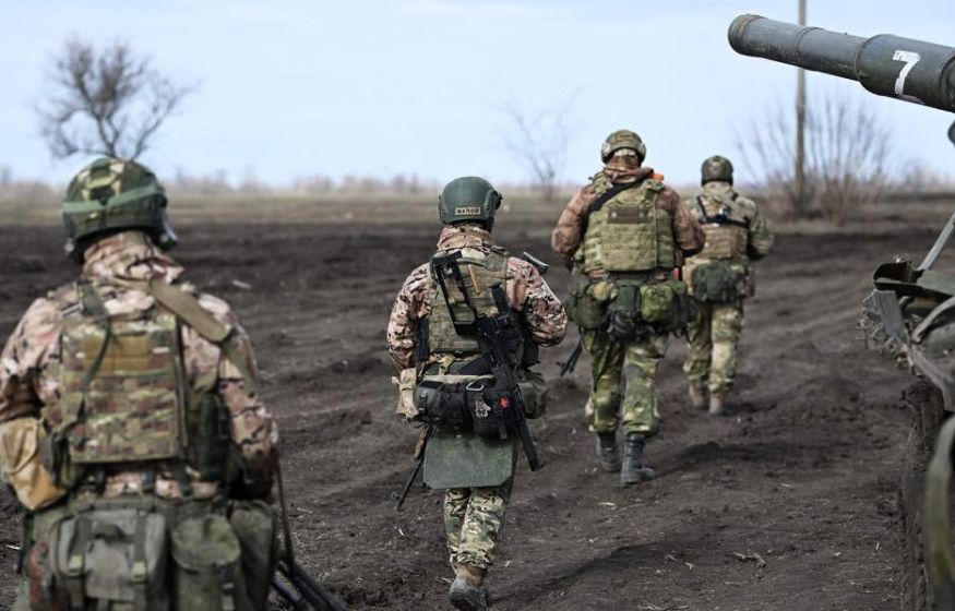 Русские войска ломают ВСУ севернее Волчанска. Прорыв и секретный план Киева раскрыт Русские войска ломают ВСУ севернее Волчанска. Прорыв и секретный план Киева раскрыт