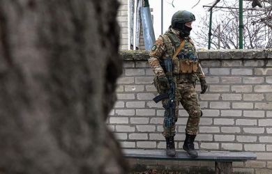 Жители ДНР о зверствах ВСУ: расстрелы в подвалах, дроны по гражданским, грабежи всего подряд