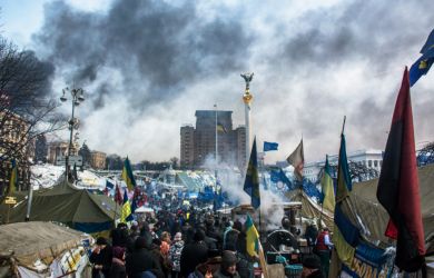 Украина на грани распада: Хазин о провале переговоров с Россией и США