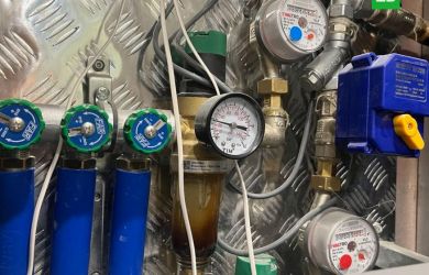 Госдума решила защитить россиян от мошенников. Тарифы на холодную воду без счетчиков вырастут вдвое