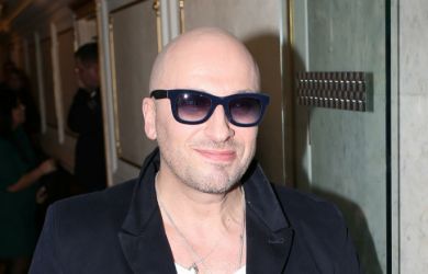 Дима дома? Берёт деньги у государства и обнимает спонсоров ВСУ. Всплыла неприятная правда об известном актёре и шоумене