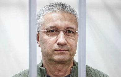 Золотого короля просто топят: новый иск на 400 млн рублей предъявлен осуждённому экс-замминистра обороны Иванову