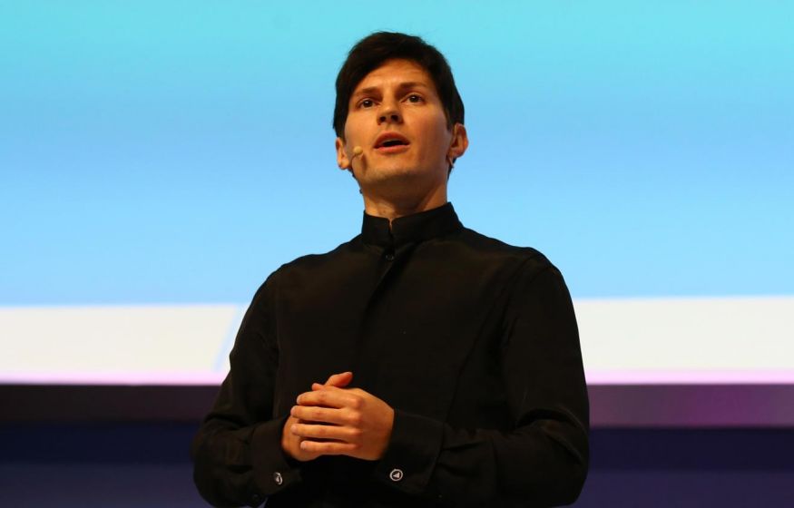 Дуров разнёс мифы о мессенджерах. Почему Telegram тормозят в России из-за серверов?