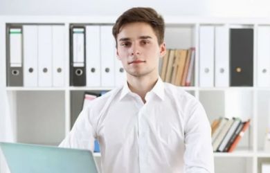 Восьмичасовой день под вопросом: в Госдуме спорят о новом лимите переработок