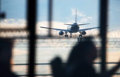 Опальный олигарх сбежал в Германию перед громкими отставками: совпадение или политический сигнал?