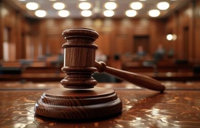 Предательство в тылу. Подоляка раскрыл, как военные суды отпускают воров с и сажают заслуженных генералов