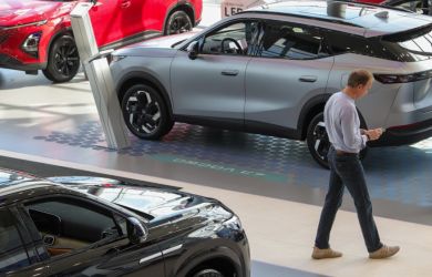 «3,5 млн за новую машину?! Россия — в топ-5 автодорог» Шок: цены +46% — виноваты китайцы?